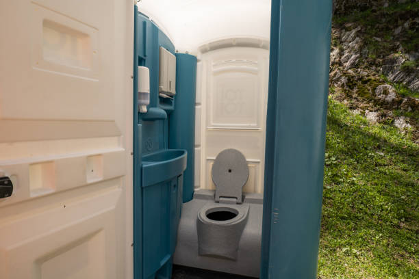 Portable Toilet Options We Offer in Stottville, NY